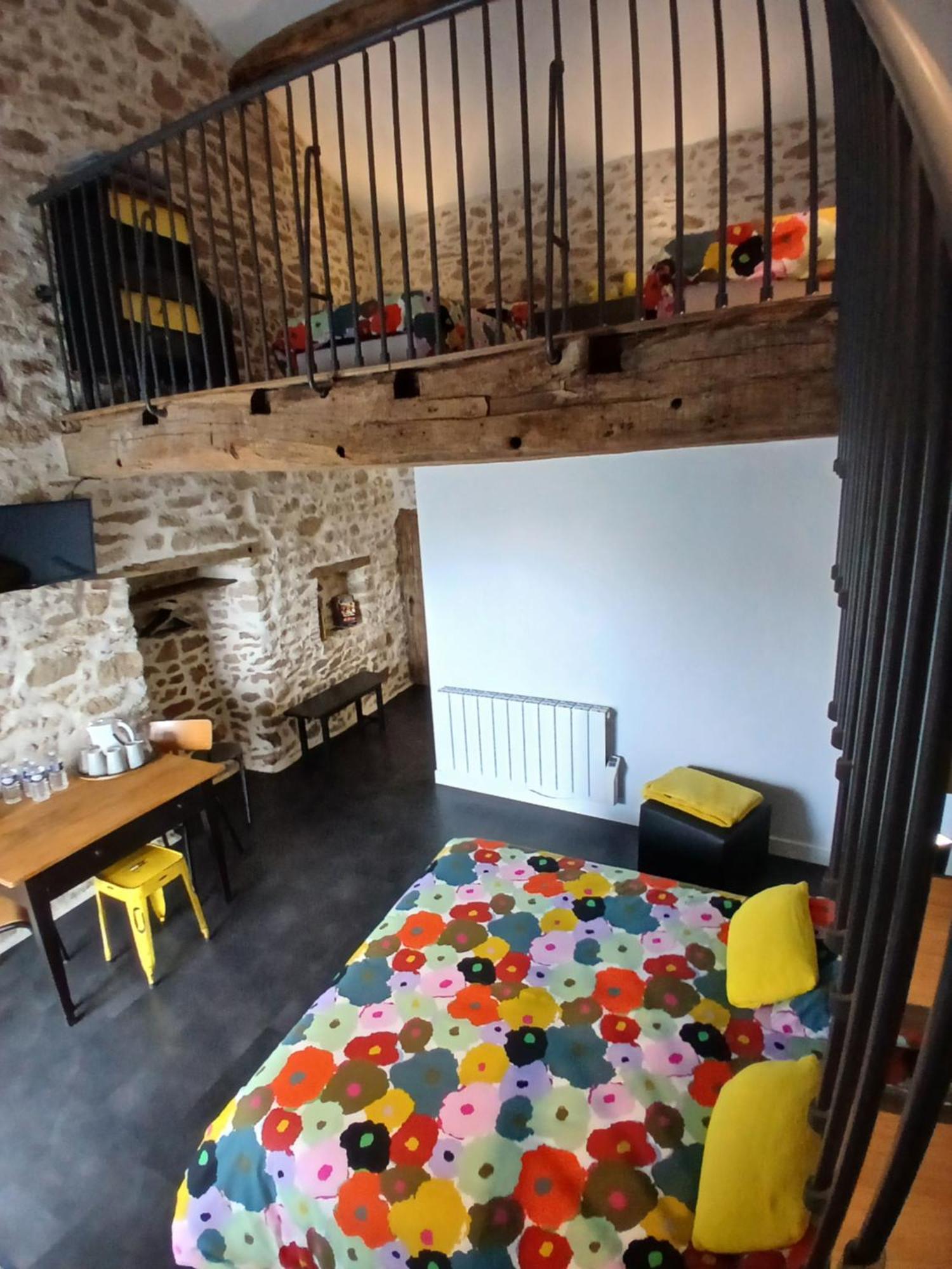 Les Chambres Du Couraud Saint-Aubin-des-Ormeaux Ngoại thất bức ảnh